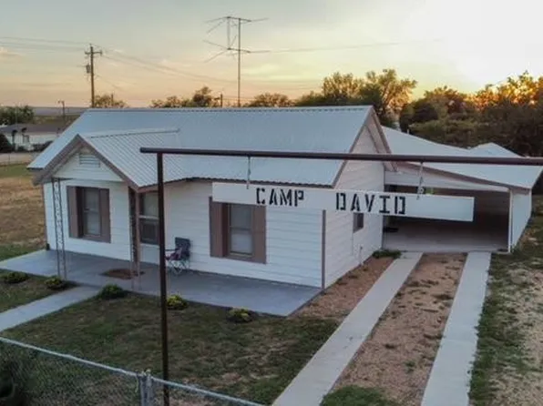 11581 Coleman St, Carlsbad, TX 76934