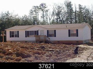 5375 Pea Ridge Rd, Morganton, NC 28655