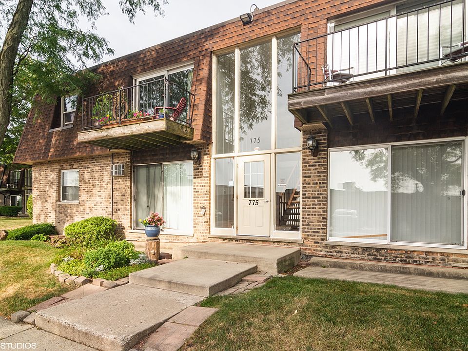 1st image of 775 Grove Dr #1065