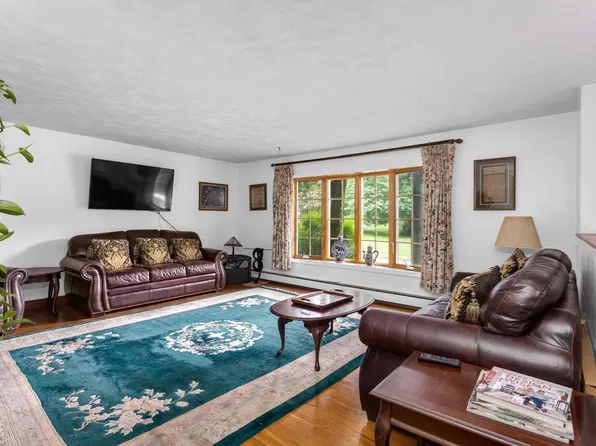 170 David Rd, Franklin, MA 02038