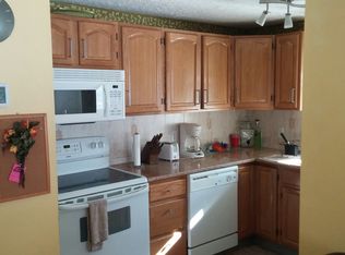 10 Plaza Village Rd UNIT B, Plymouth, NH 03264