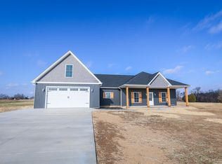 1175 McKendree Church Rd, West Paducah, KY 42086