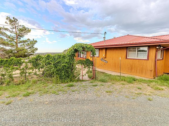 3rd image of 270 Main Rd