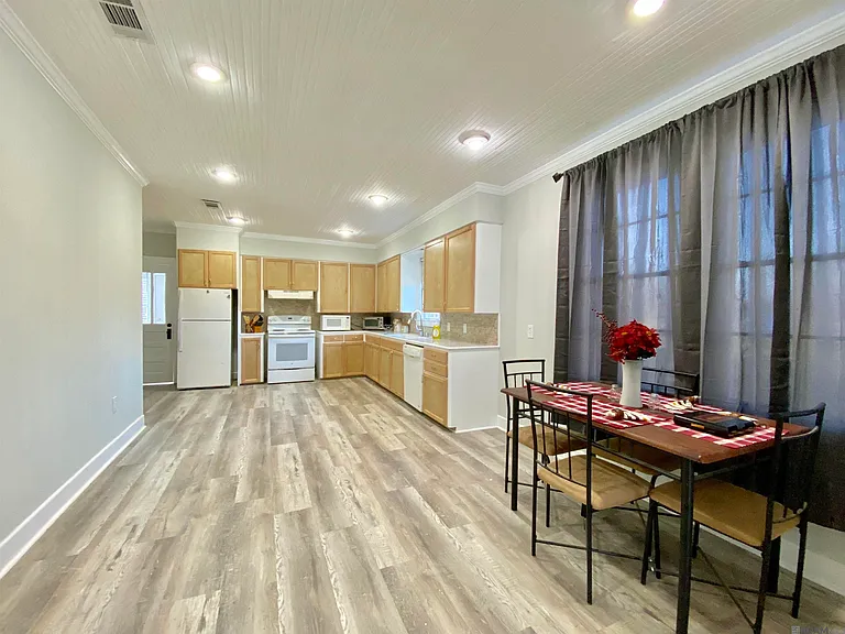14039 Young Rd — Photo 3