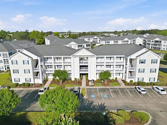 2nd image of 901 West Port Dr. #204