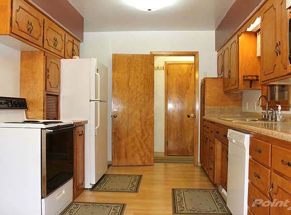 04 Kitchen