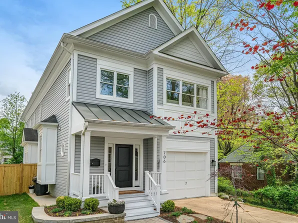 706 Highland Ave, Falls Church, VA 22046