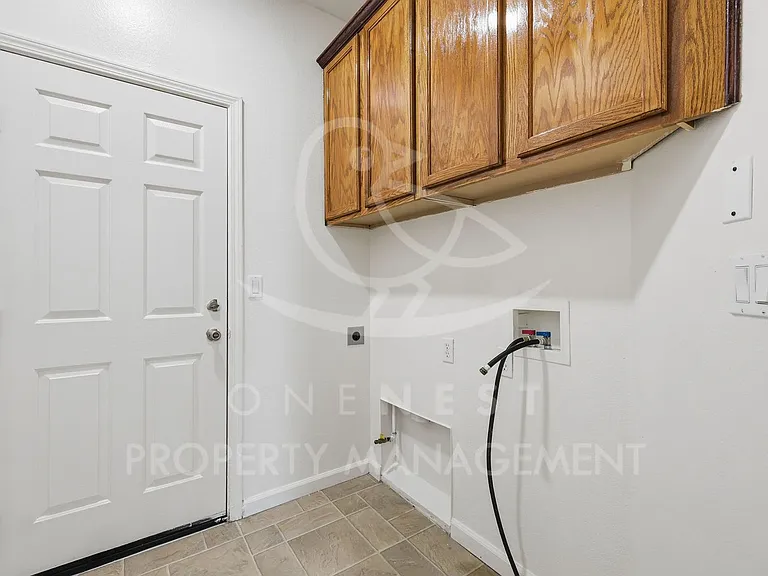3518 Garden Rose Dr — Photo 17