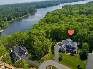 11404 Bluffs Rdg, Spotsylvania, VA 22551