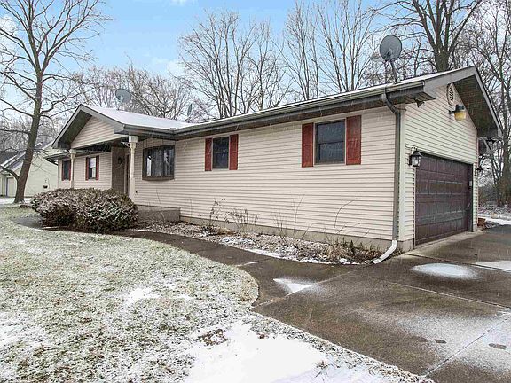 2nd image of 60015 Fellows St