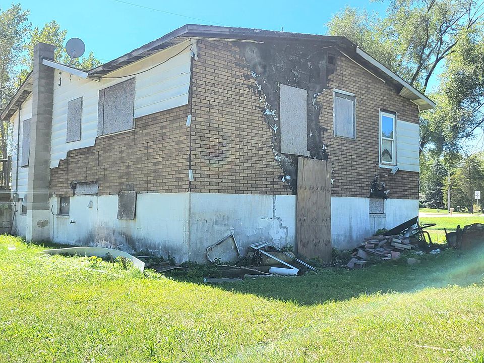2nd image of 3332 W 45th Ave