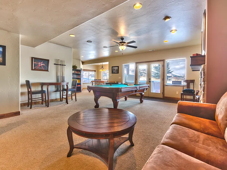 931 Meadowlark Ln — Photo 34