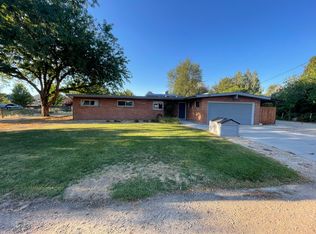 8806 W Shellie Ln, Boise, ID 83704