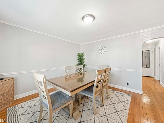 5th image of 339 Newark Ave