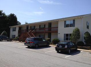 92 Beale Rd APT 2, Arden, NC 28704