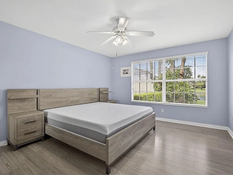 8154 Montserrat Pl — Photo 34