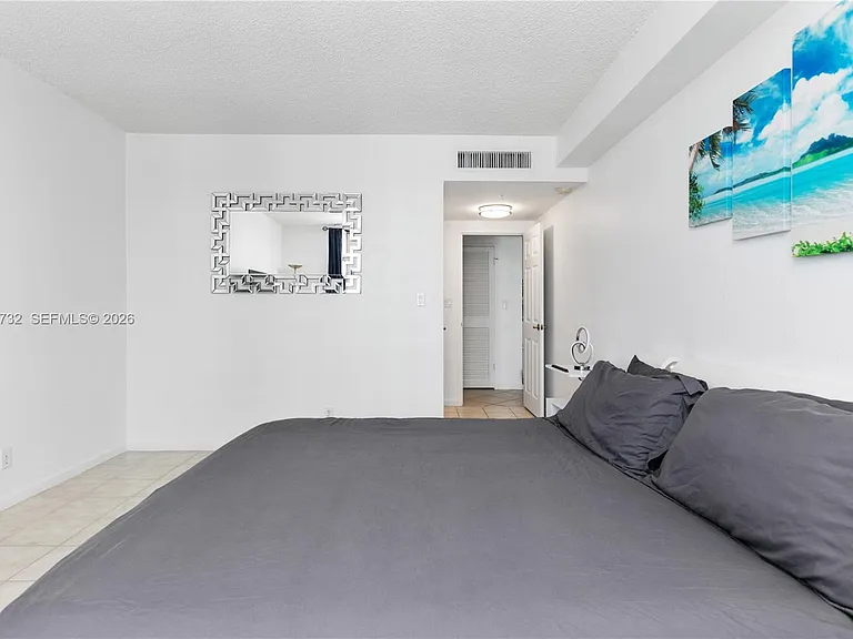 2501 S Ocean Dr #1008 — Photo 17