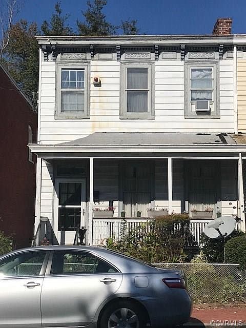 1st image of 2220 Venable St