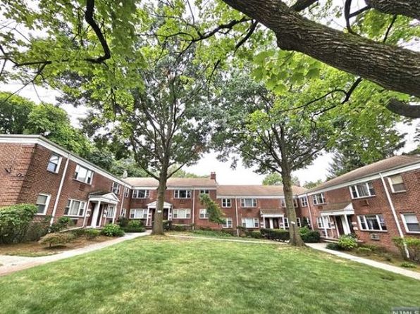 192 Hillside Ave APT F2