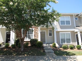 810 Gentlewinds Ct, Fort Mill, SC 29708