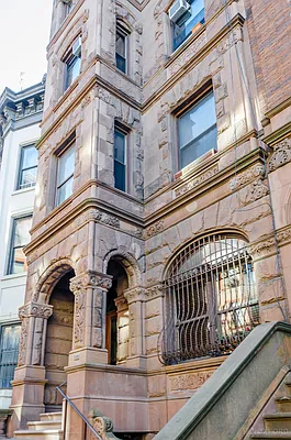 Sold by Oxford Property Group | media 7