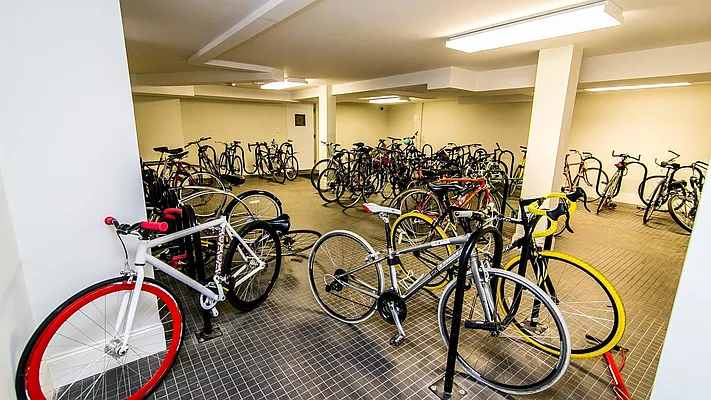 Rented by Nooklyn NYC LLC | media 34