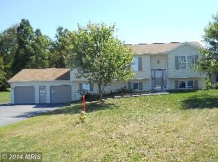 408 Macintosh Ct, Shippensburg, PA 17257