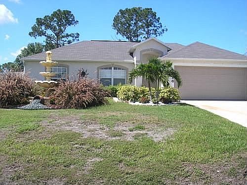1st image of 1426 SW Paar Dr