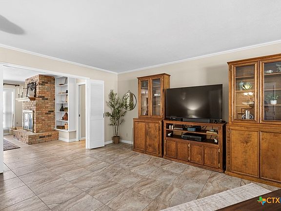 5th image of 4109 Eagle Rd