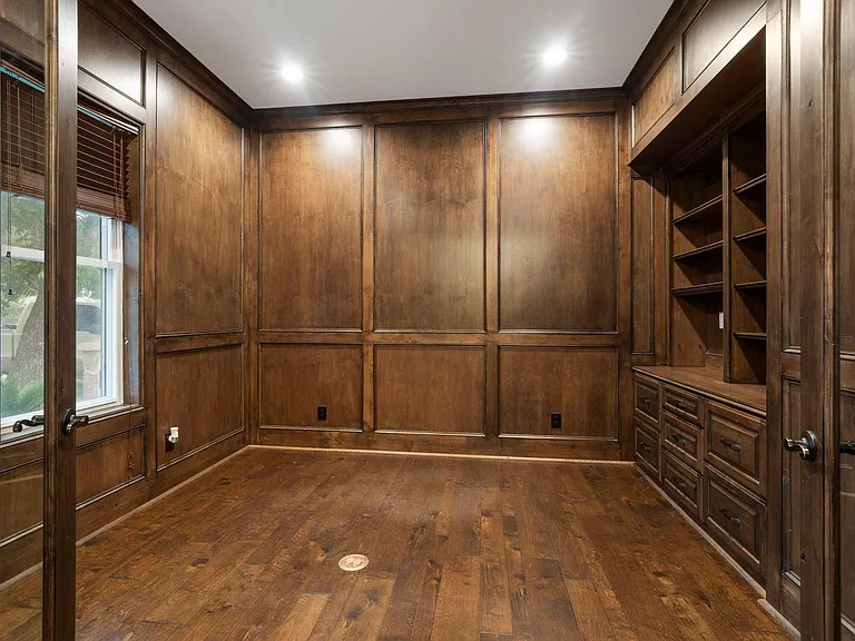 6806 Heron Dr — Photo 6