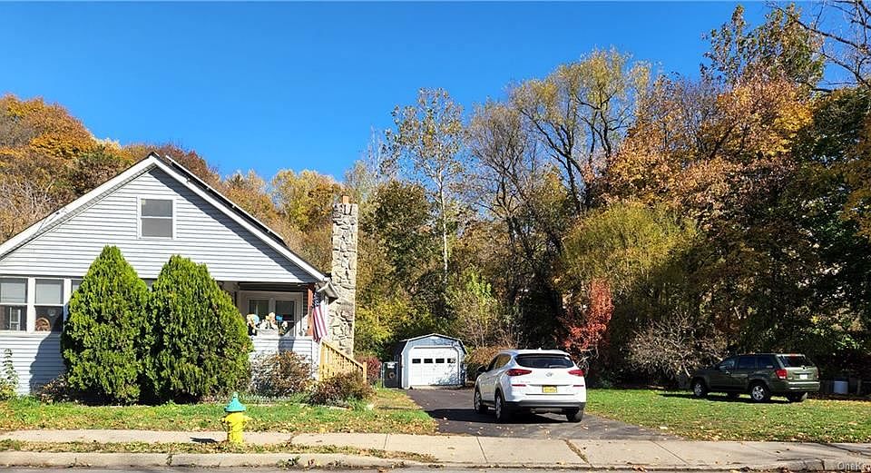 1st image of 172 Dupont Ave