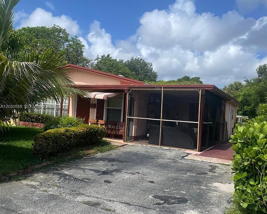 1st image of 691 NW 20th Ct