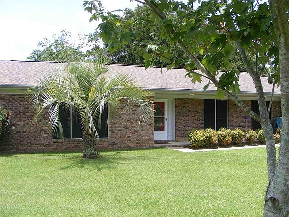4th image of 2443 Crockett Dr