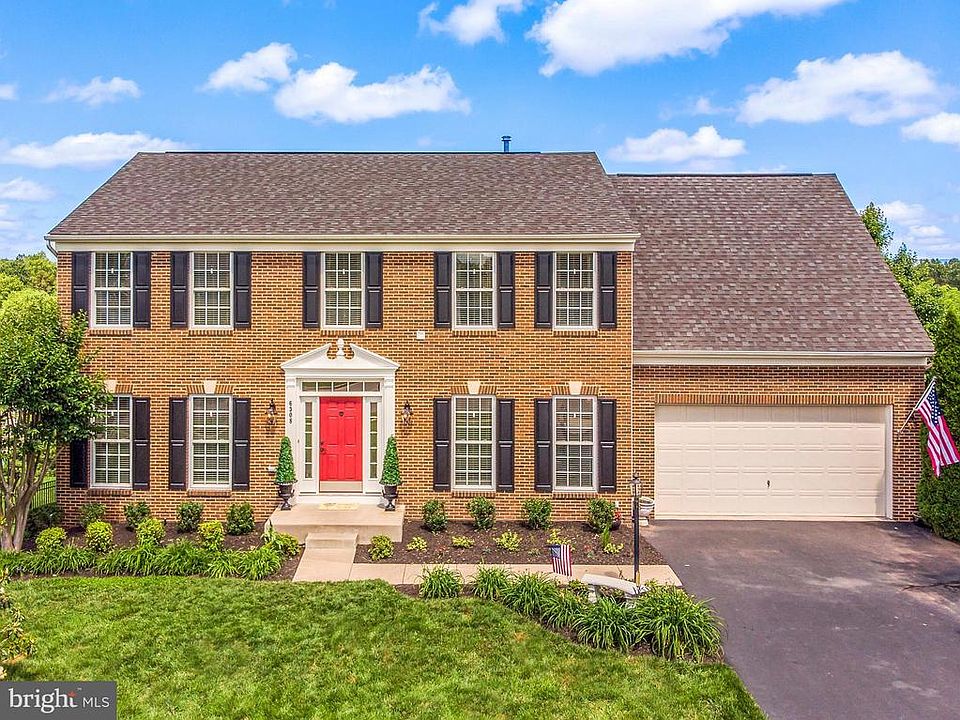 1st image of 6308 Corbin Woods Ct