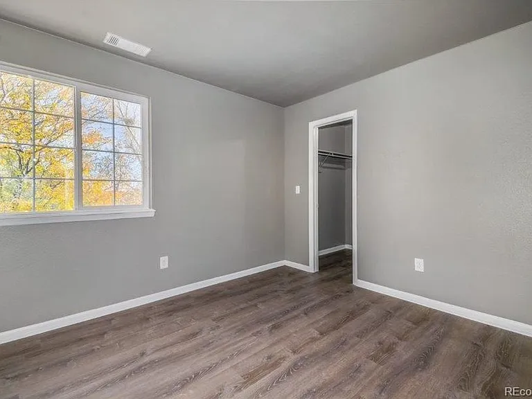 892 S Uravan Ct — Photo 11