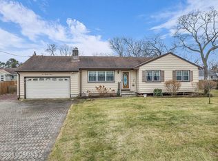 511 Robinhood Road, Brick, NJ 08724