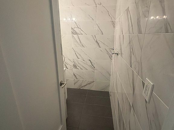 5th image of 133 W 71st St APT 3d