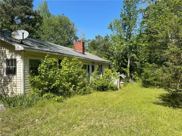 2953A Siler Rd #A, Snow Camp, NC 27349