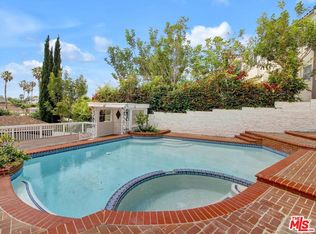 3700 Northland Dr, Los Angeles, CA 90008