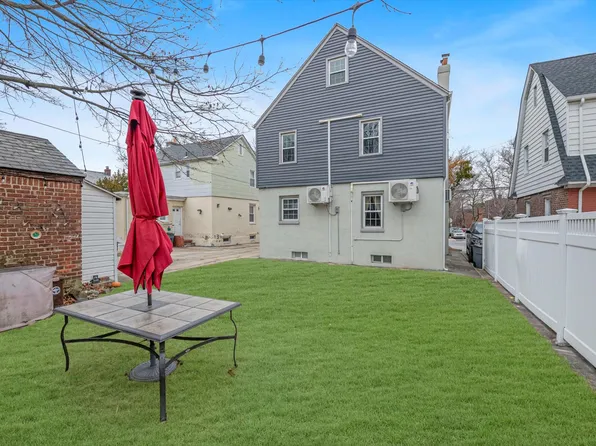 215-18 48th Avenue image 18 of 21