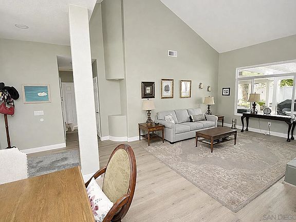 3rd image of 2954 Sage View Dr