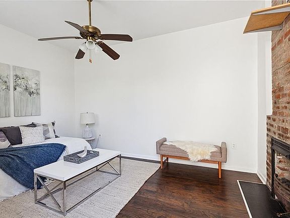 4th image of 936 Esplanade Ave #201