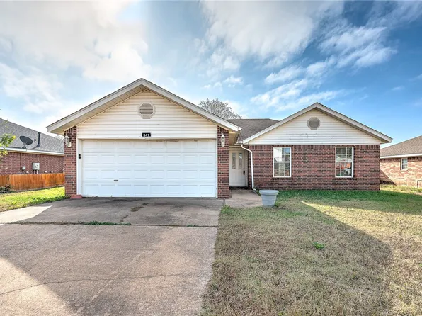 841 Bliss St, Centerton, AR 72719