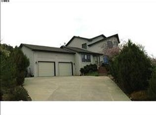 821 Mountain View Dr, Lyons, CO 80540