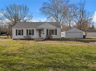 1351 W Pershing Rd, Decatur, IL 62526