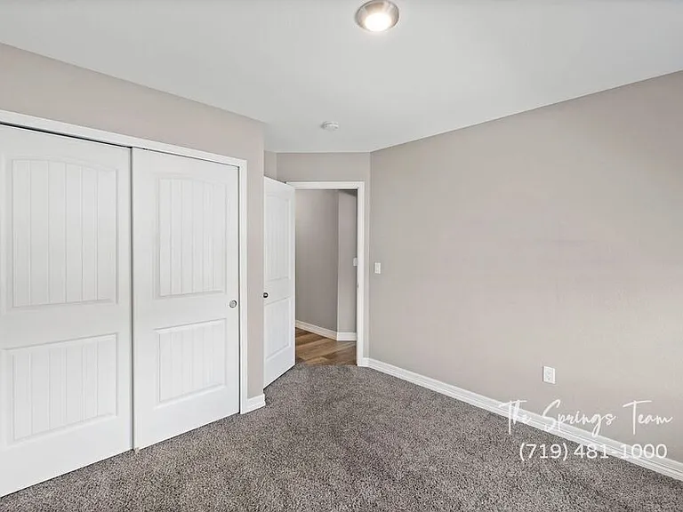 748 Brambleberry Hts — Photo 35