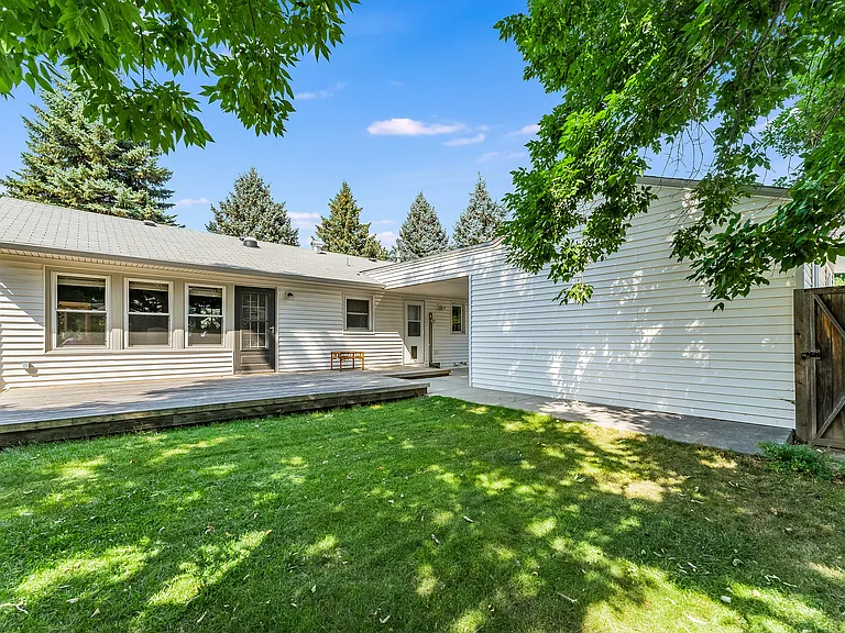 1225 Columbine Ct — Photo 18