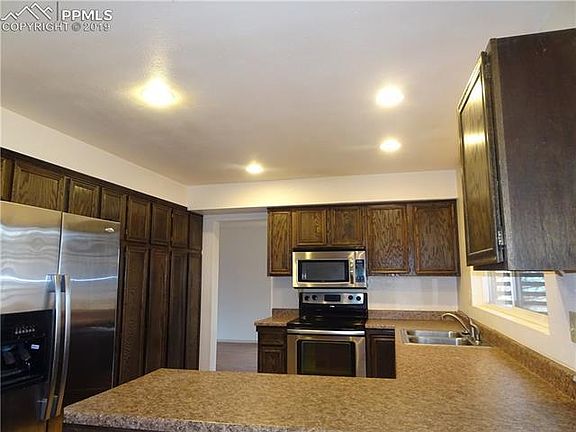 4th image of 3075 Oro Blanco Dr