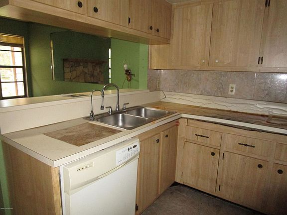 5th image of 4607 Ashley Dr