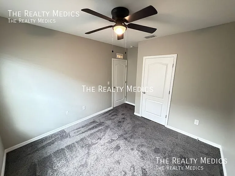2915 Gibraltar Blvd — Photo 16